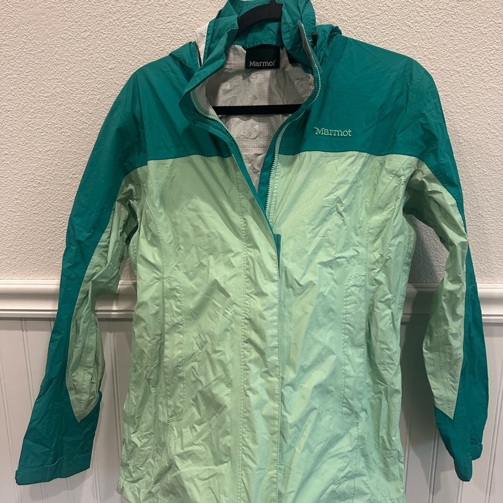 Marmot rain shell